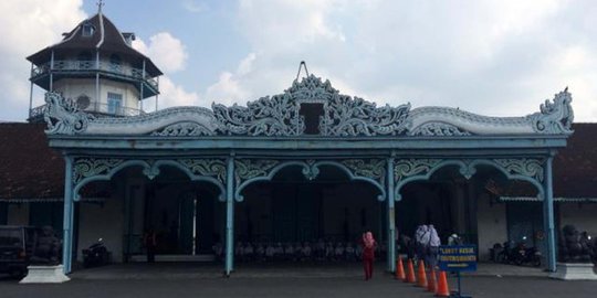 PB XIII bantah langgar adat istiadat keraton