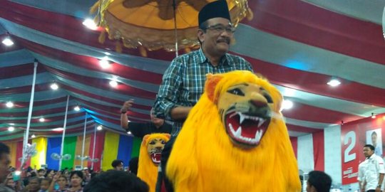 Djarot sebut bangun Jakarta tak seperti kisah Candi Prambanan