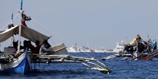 Kehidupan nelayan di perairan sengketa Laut China Selatan