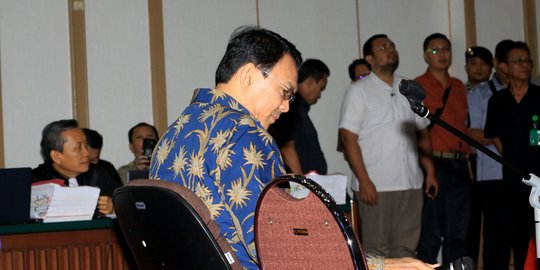 Kubu Ahok sebut sidang tuntutan ditunda bukan karena surat Kapolda
