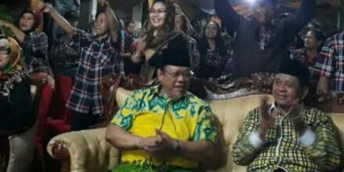 Agung Laksono: 'Saya Salut Melihat Hasil Kerja Ahok Yang Mampu Membuat Jakarta Seperti ibu Kota Negara Maju! Agung Laksono: 'Saya Salut Melihat Hasil Kerja Ahok Yang Mampu Membuat Jakarta Seperti ibu Kota Negara Maju!