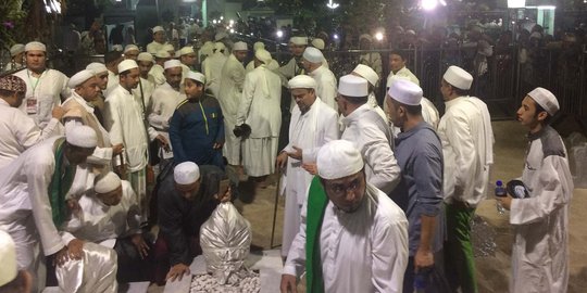 Ceramah di Surabaya, Rizieq bahas PKI & tolak asing kuasai kekayaan