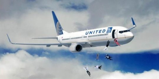 Meme lucu sindir maskapai United usir penumpang