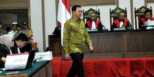 Tim Ahok sebut majelis hakim tak pernah singgung surat Kapolda Metro