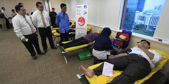 Perum Jamkrindo gelar kegiatan amal donor darah
