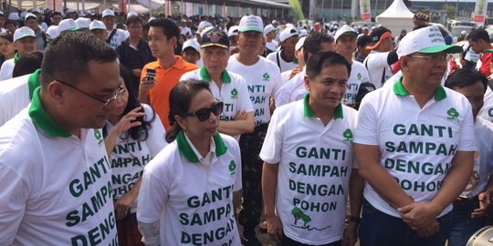 Dorong sinergi, Menteri Rini luncurkan kartu BUMN