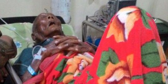 Takut disuntik, Mbah Gotho minta dibuang ke Bengawan Solo