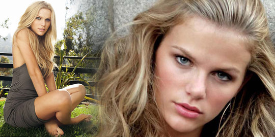 10 selebriti berambut pirang terseksi di hollywood versi the richest