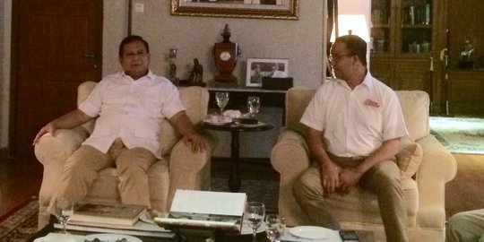 Prabowo gelar pertemuan tertutup bersama Anies dan Presiden PKS