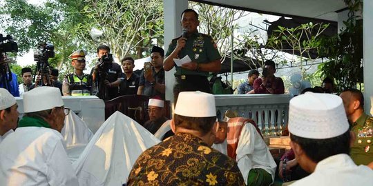 Panglima TNI: Waspadai kelompok yang merasa paling benar sendiri