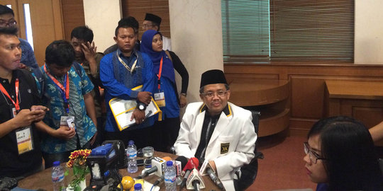 Presiden PKS imbau warga Depok ber-KTP Jakarta datang ke TPS