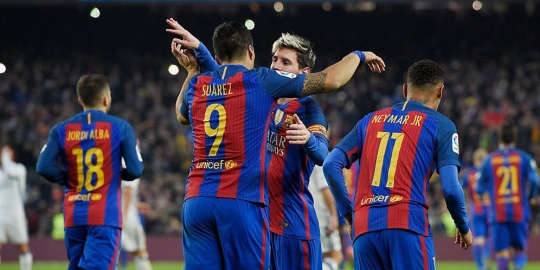 Zico yakin Barca bisa ciptakan keajaiban