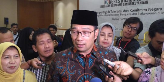 Aher beri deadline Ridwan Kamil lunasi tunggakan sampah Rp 3 M