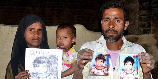 Pengakuan orangtua di India yang putrinya dibesarkan kawanan monyet