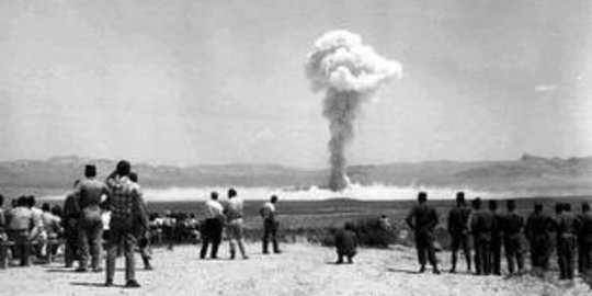 nuklir di maralinga australia