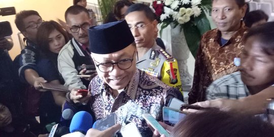 Ketum PAN minta warga DKI tolak kedaulatan memilih ditukar sembako