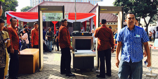 Ada 2 metal detector di TPS tempat Jokowi nyoblos