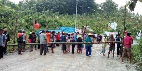 Buktikan dampak pabrik semen, warga minta Komnas datang ke Rembang