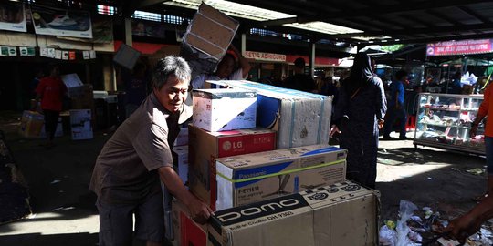 Pedagang Pasar Senen korban kebakaran: Ahok-Djarot lebih peduli kami