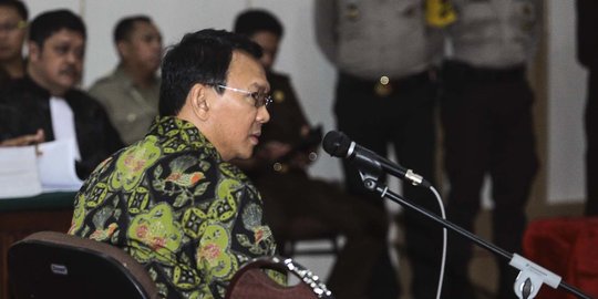 Arti tuntutan 1 tahun penjara dengan percobaan 2 tahun untuk Ahok