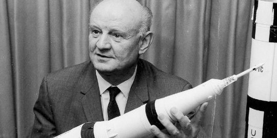 nazi punya andil dalam mendaratnya manusia ke bulan