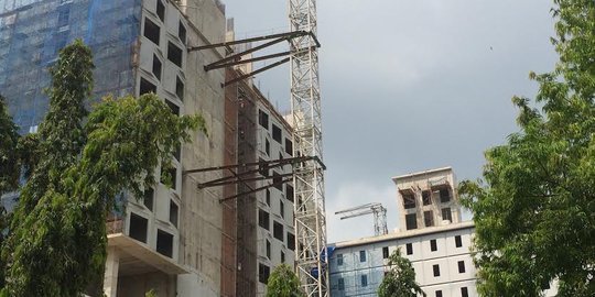 Lift jatuh dari lantai 7, 3 pekerja bangunan hotel di Solo tewas