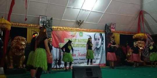 Hari Kartini, napi perempuan di Bali pentaskan keseharian di bui
