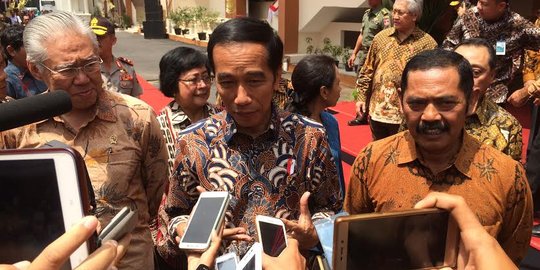 Jokowi serahkan 10.055 sertifikat tanah prona di Boyolali