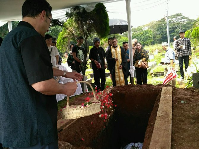 makam presenter jak tv