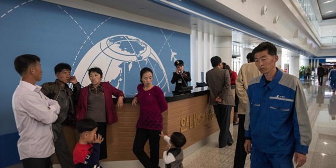 Korea Utara cekal warga AS di bandara Pyongyang