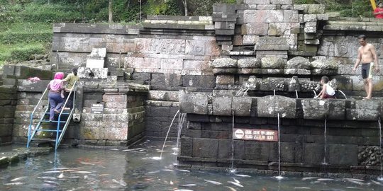 Keajaiban air di Candi Jolotundo kualitas hampir setara zam-zam