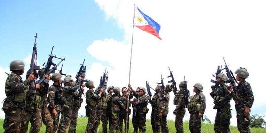 Tentara serang markas ISIS di Filipina, tiga militan Indonesia tewas