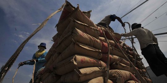 Di Jawa cuma Rp 60.000, harga semen di Papua sampai Rp 2,5 juta