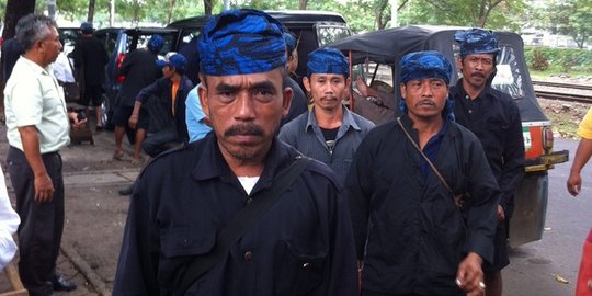 Tradisi Seba, warga Baduy jalan kaki sejauh 80 km ke Lebak & Serang