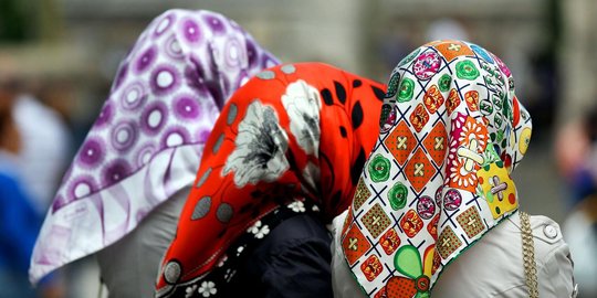 Demi solidaritas, Presiden Austria minta wanita non-muslim berjilbab