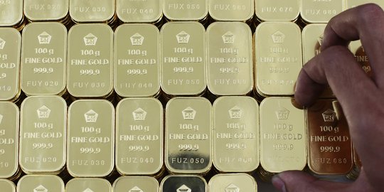 Akhir pekan, harga emas Antam stagnan di Rp 589.000 per gram