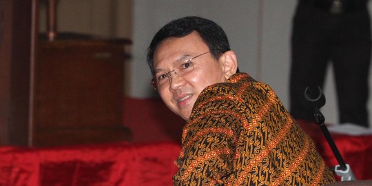 Dibanding kasus korupsi Alquran & e-KTP, Ahok layak divonis bebas