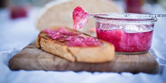 [Resep] Keunikan rasa rose petal jam untuk olesan roti sarapan