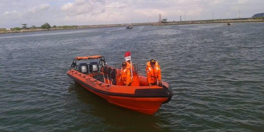 Saat tarik jangkar, nelayan terjatuh ke Pantai Kemiren & tenggelam