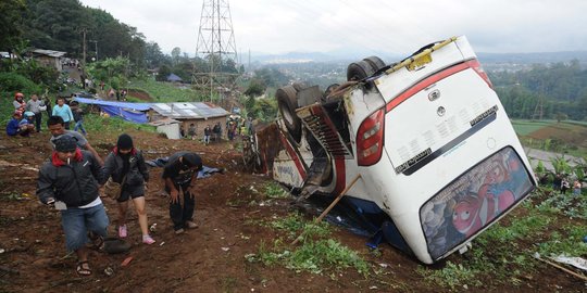 Bus nahas yang kecelakaan di Cianjur ilegal