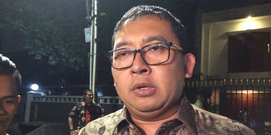 Gerindra bantah mensyaratkan Emil jadi kader jika mau diusung