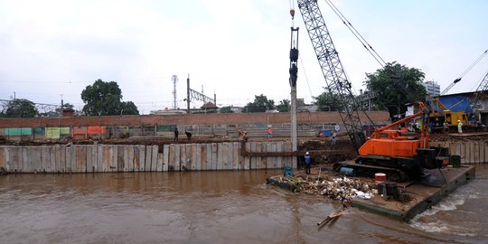Ingin mudahkan Anies, Ahok kebut normalisasi sungai