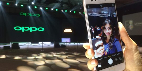 Sah, OPPO rilis F3 di Indonesia