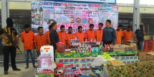 Komplotan pejudi pasar malam beromset Rp 10 juta per malam dibekuk
