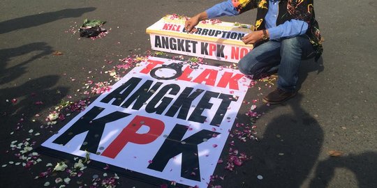 DPR didesak tak main-main gunakan angket buat KPK