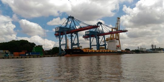 Kapal yang melintasi Sungai Musi bakal dikenakan tarif