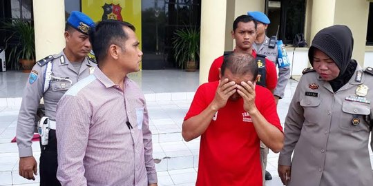 Satpol PP tiduri ABG, janjikan warung tak akan digusur