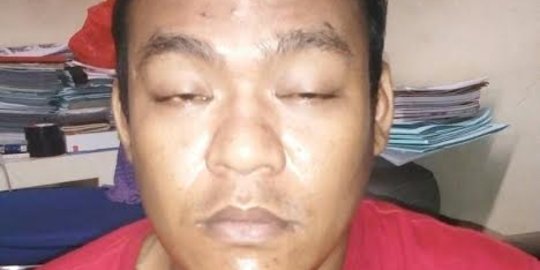 Bawa senpi di pinggang, preman minta Rp 100.000 ke pemilik warung