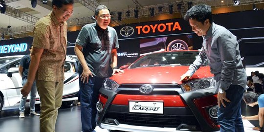 Toyota panen 4.652 mobil selama IIMS 2017