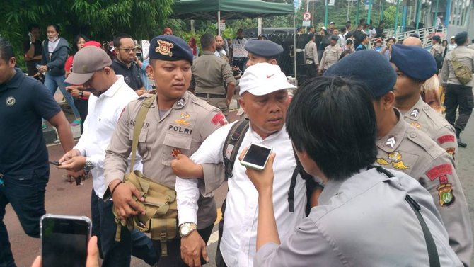 korban aniaya ahokers